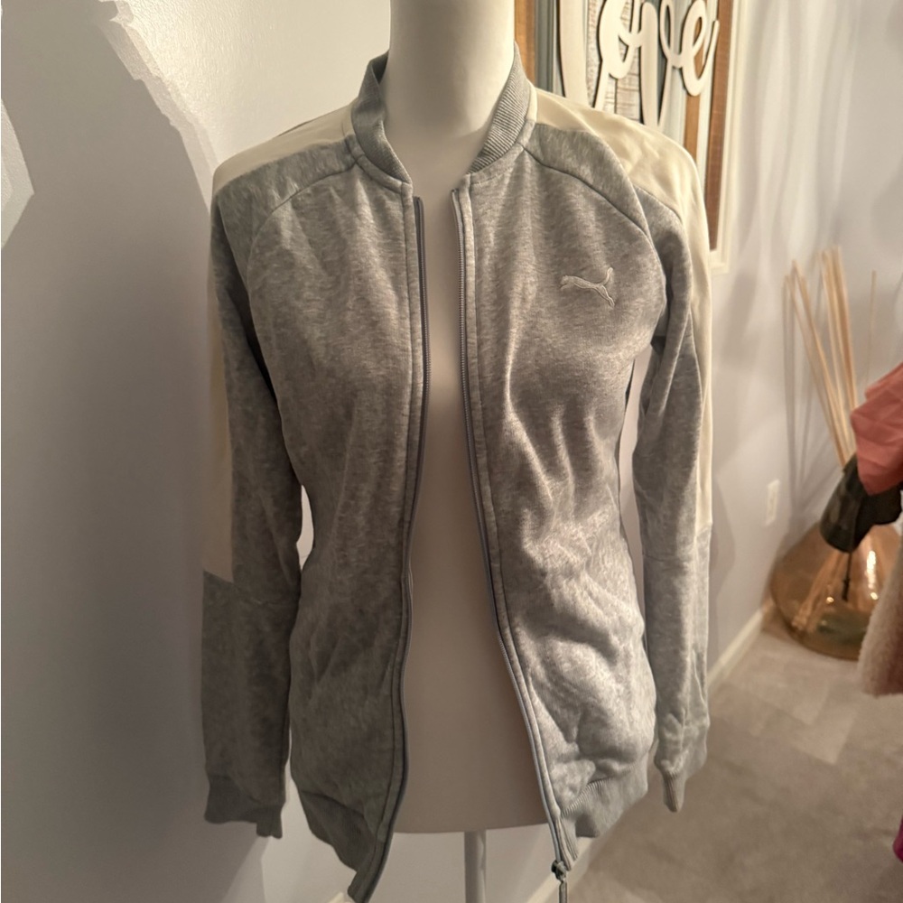 Puma Women's Gray and Cream Sweat Jacket and Pants